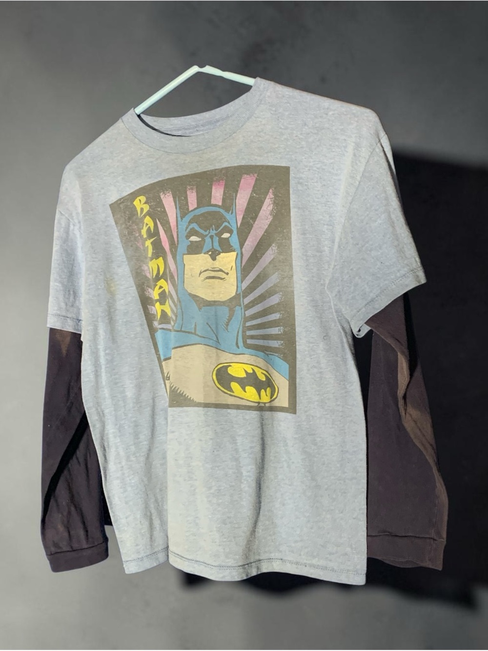Batman Two-Tone Long Sleeve Graphic Tee — Light Gray & Black